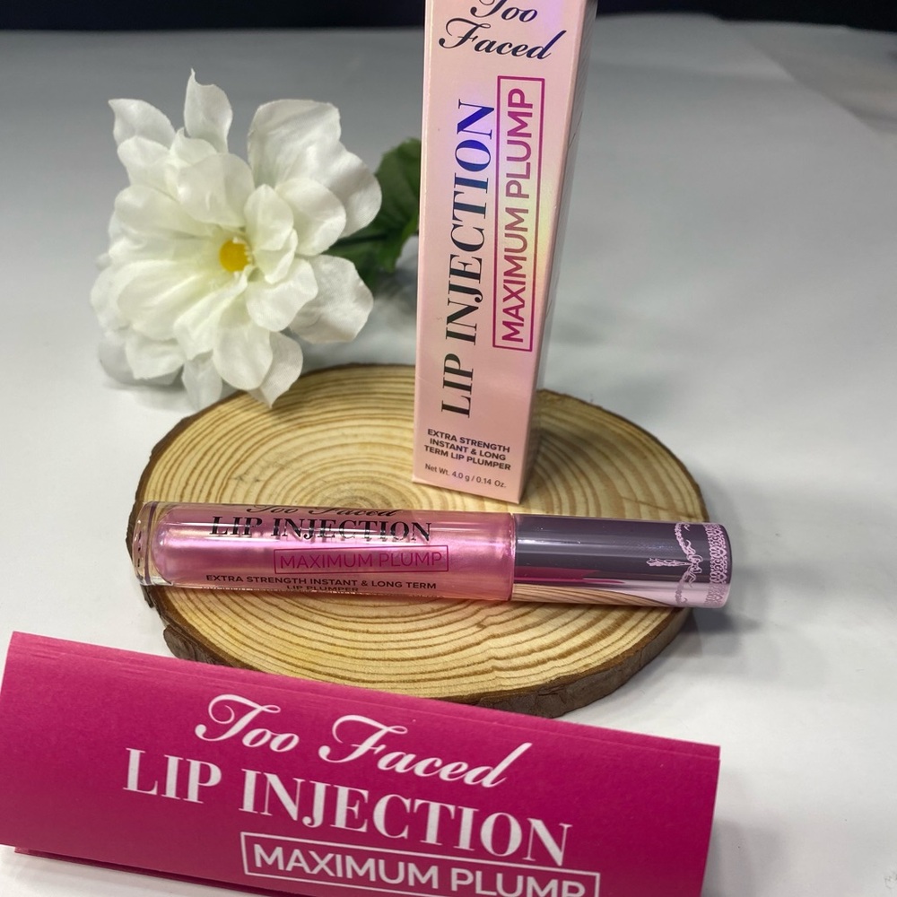 Too Faced Lip Injection Maximum Plump Extra Strength Lip Plumper - Size 0.14 Oz.
